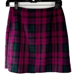 Boohoo size US 4 plaid mini skirt